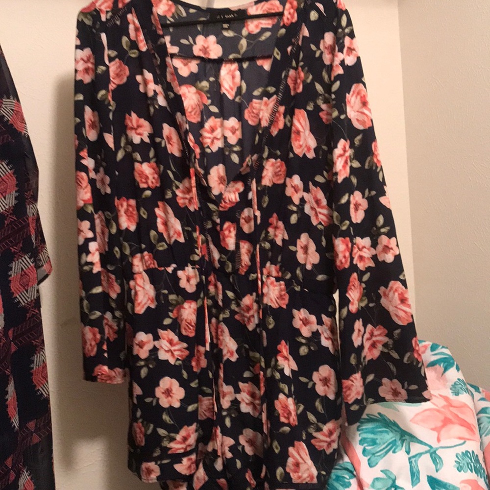 Deep v-neck Romper